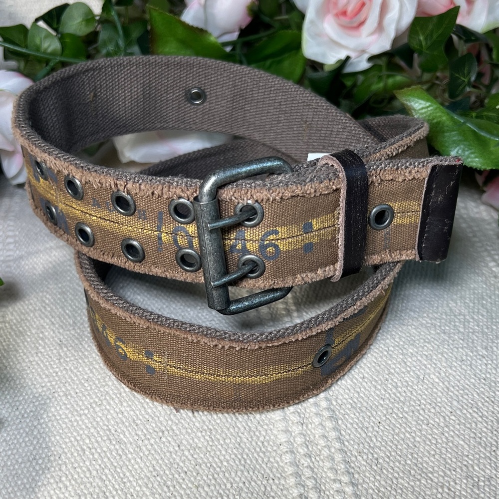 ⚜️Vintage Levi’s Military Style Canvas Double-Prong Unisex Belt